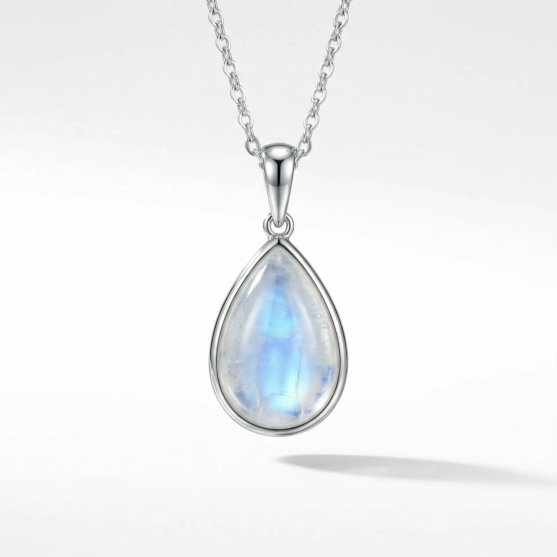 Silver Pendant Necklace