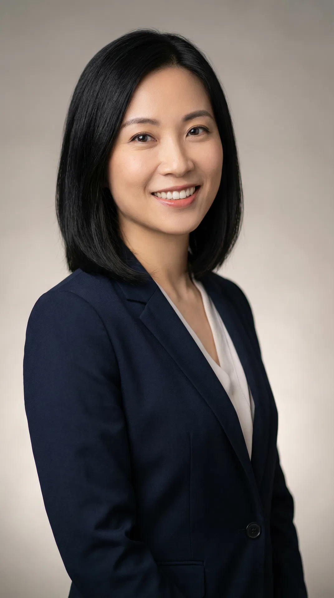 Wang Fang - Cross-border E-commerce Director - 红犊引擎