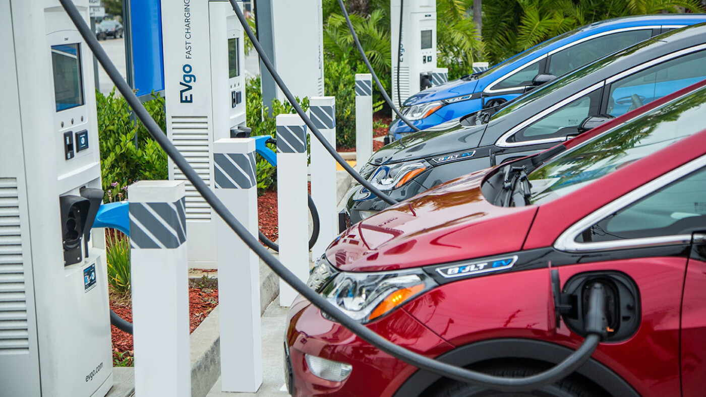 Understanding the 20-80 Rule: How to Maximize EV Battery Lifespan and Charging Efficiency