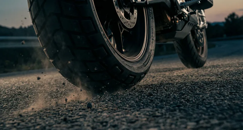 Featured image for Electric Motorcycle Tire Guide: Choosing the Right Rubber