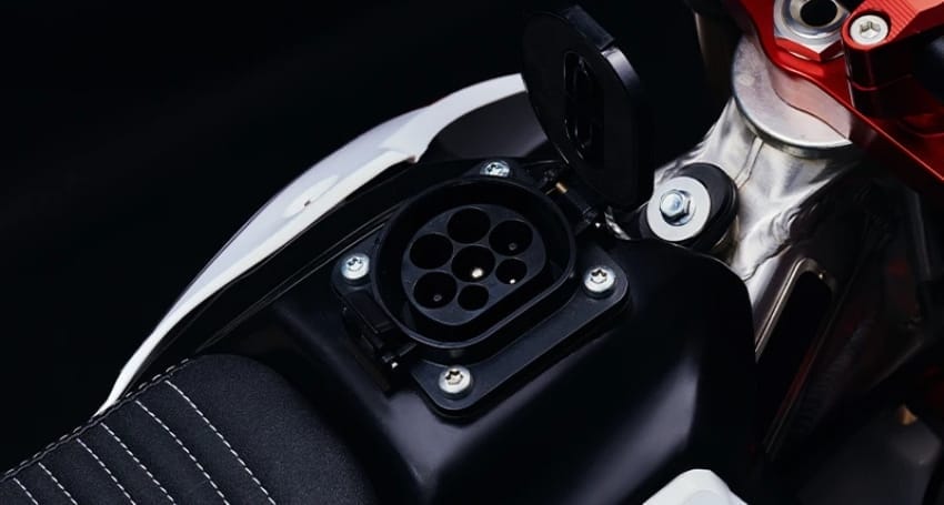 Close-up of the revolutionary Olivier S222 <a href=