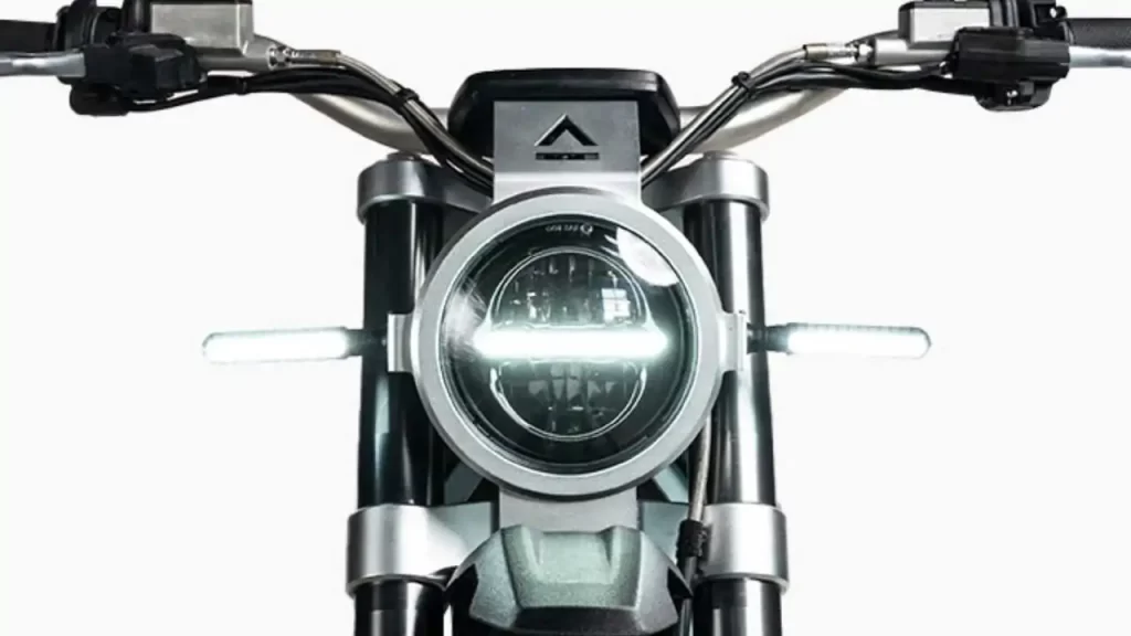 A close up of the headlight of a motorcycle in Auto Draft mode.