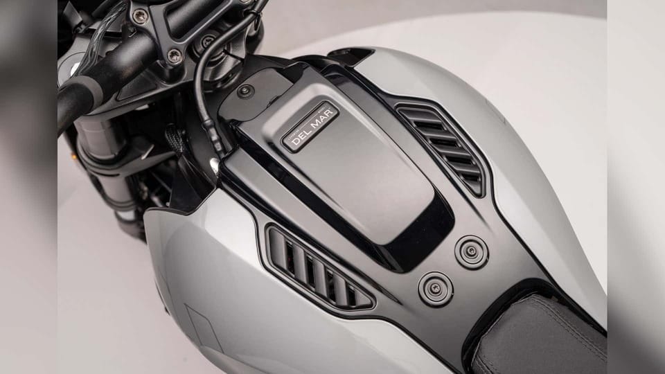 Keywords: Harley-Davidson, Flintstone