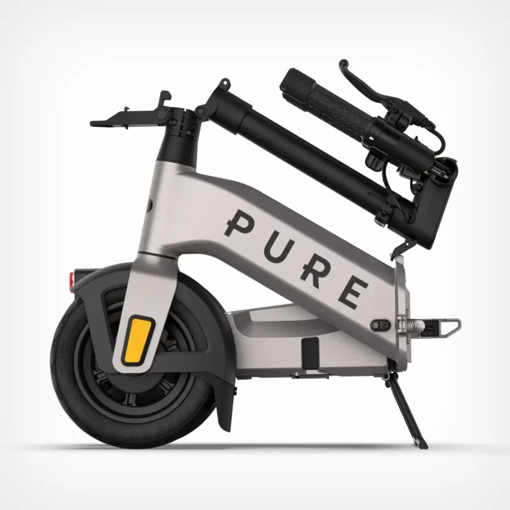 The pure electric scooter is shown on a white background.