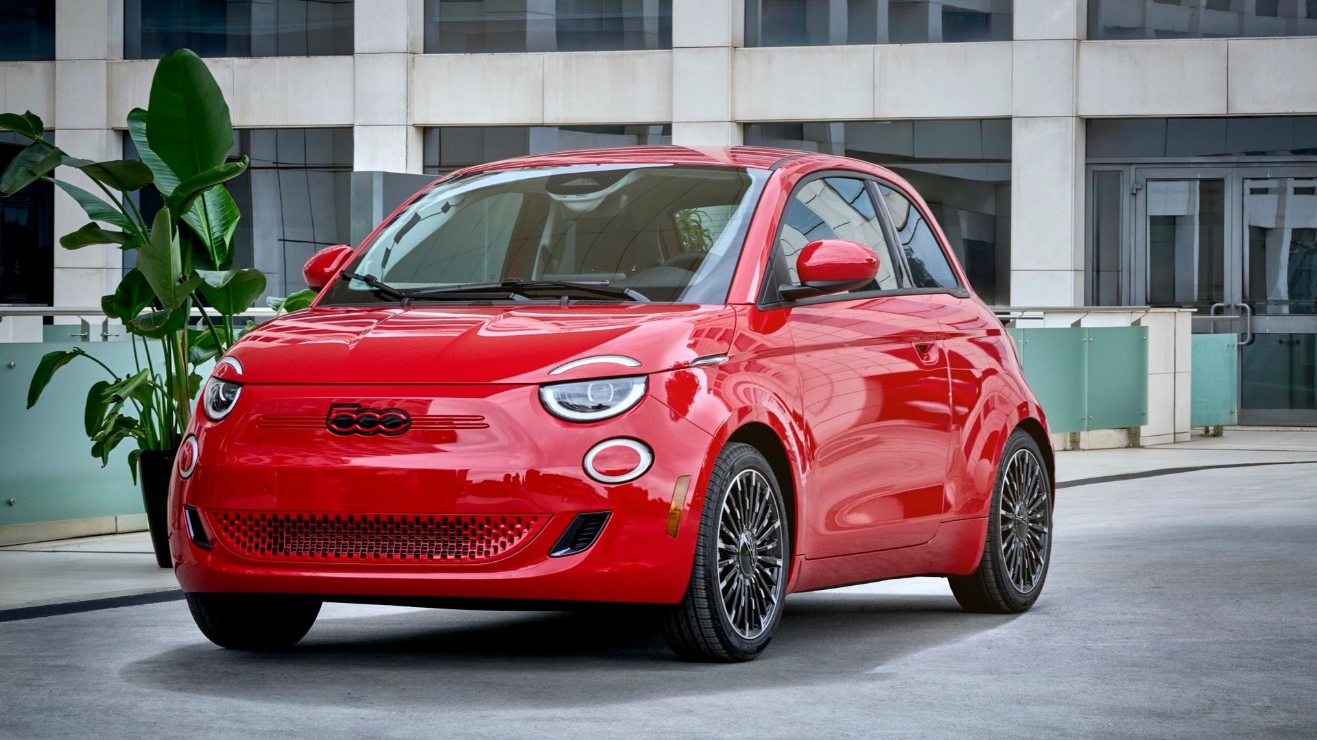 Fiat 500e Hatchback 42 kWh