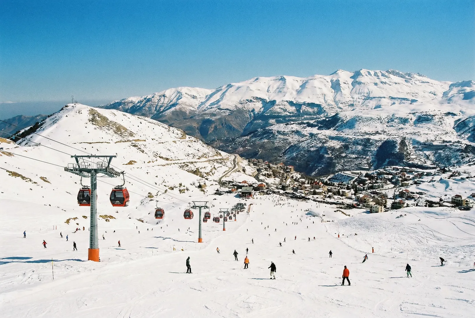 Mzaar Kfardebian ski resort