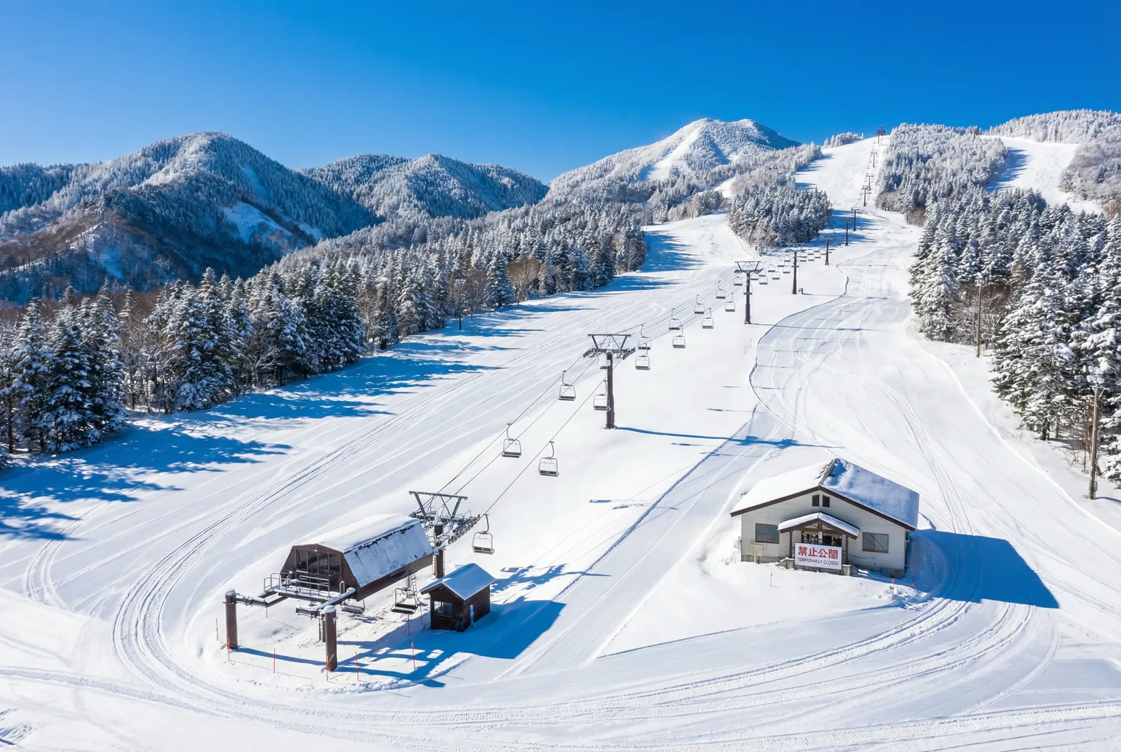Omote Manza(temporarily closed) ski resort