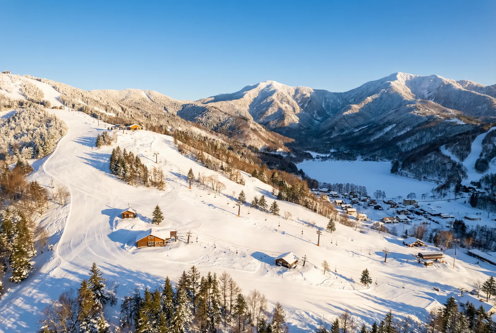 Shirakabako Royal Hill ski resort