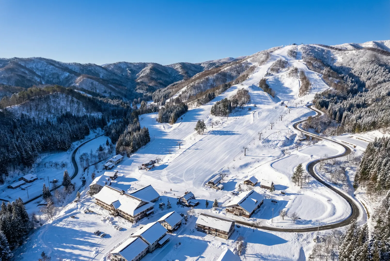 Shirakawa Kogen ski resort