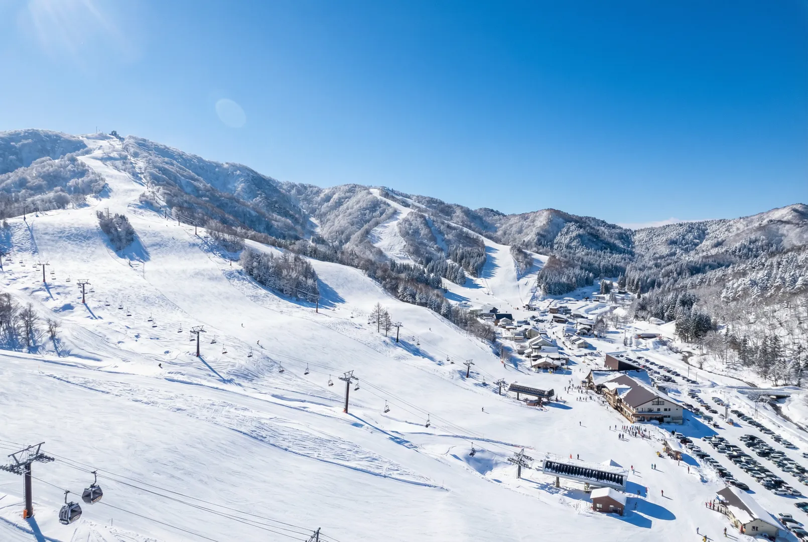 Sonohara Heavens Snow World ski resort