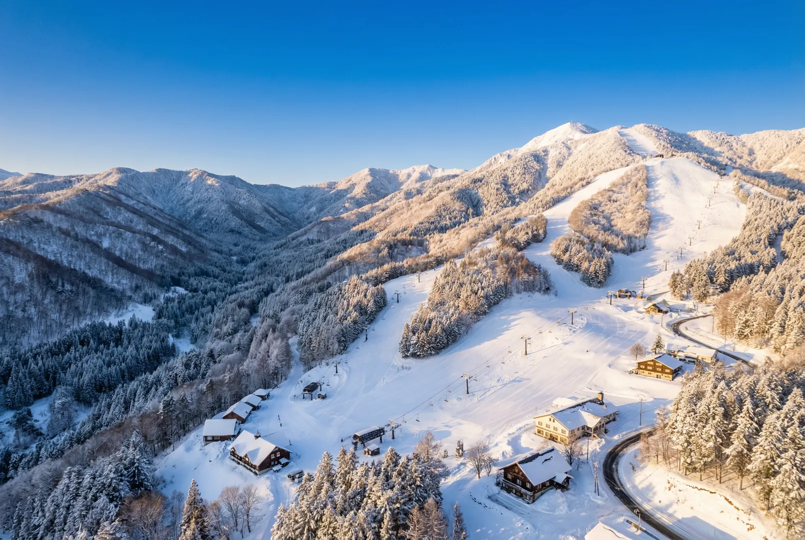 Takamagahara Mammoth ski resort