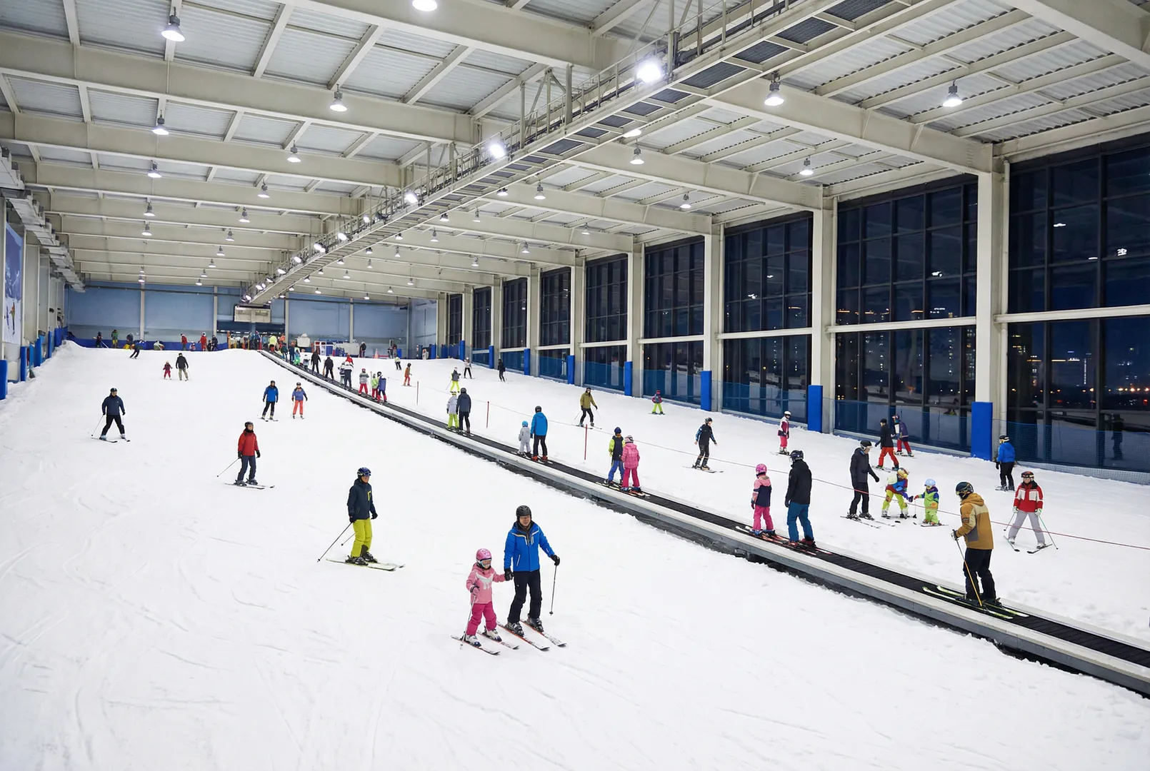 SnowWorld Antwerpen (indoor ski area)
