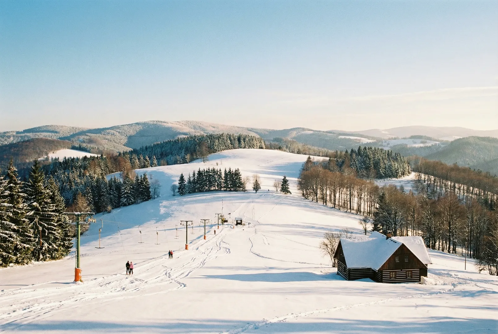 Bílé Karpaty – Mikulčin Vrch ski resort