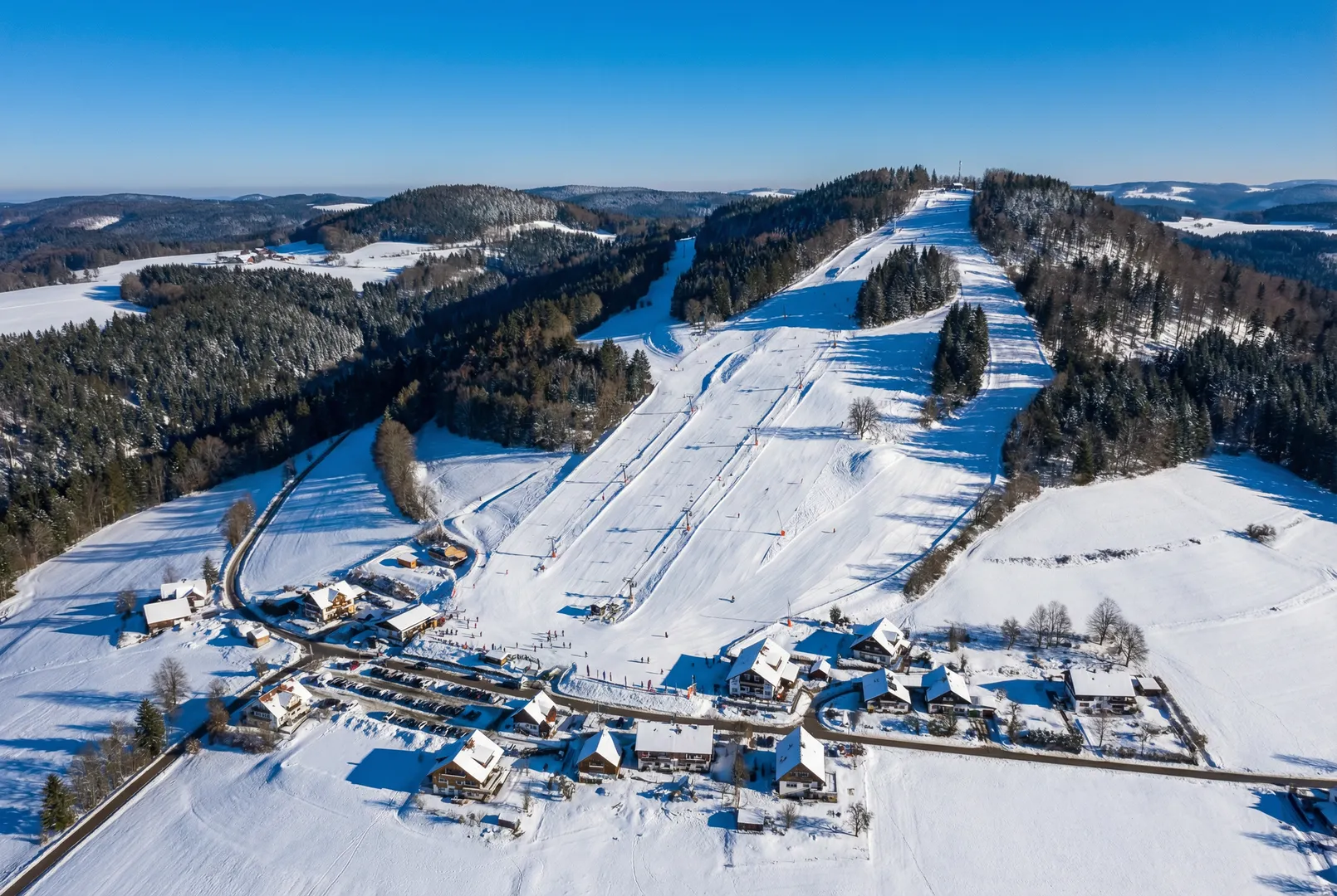 Holzelfingen (Lichtenstein) – Wintersport Arena ski resort