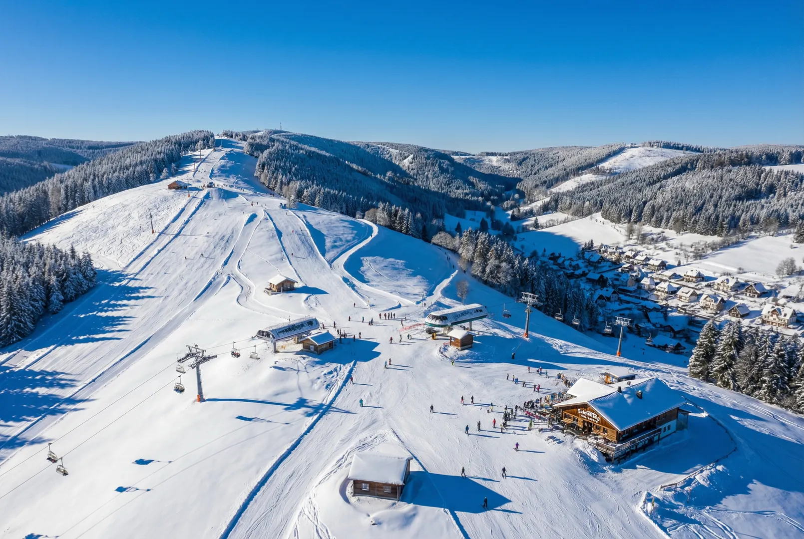 Sahnehang ski resort