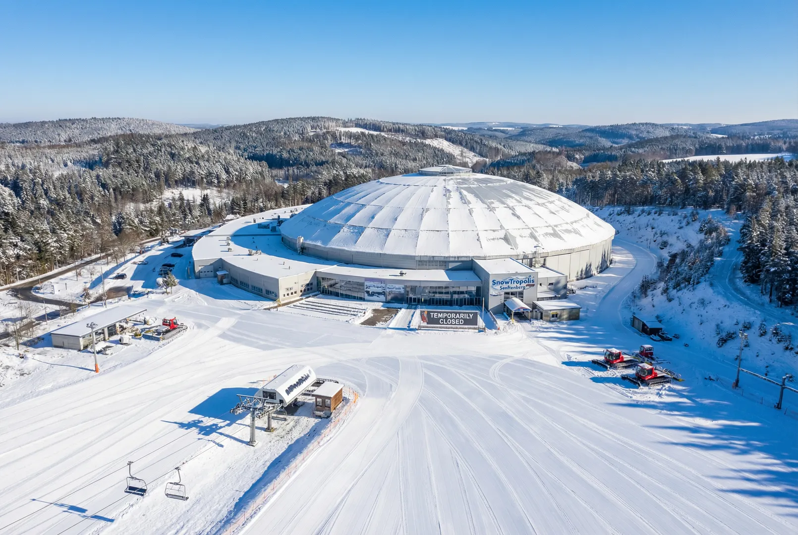 SnowTropolis – Senftenberg (indoor ski area)(temporarily closed) ski resort