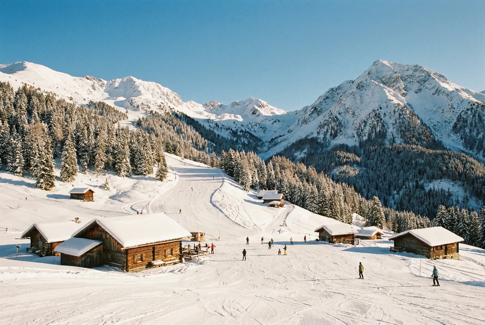 Tarscher Alm (Malga di Tarres) – Latsch (Laces)(temporarily closed) ski resort