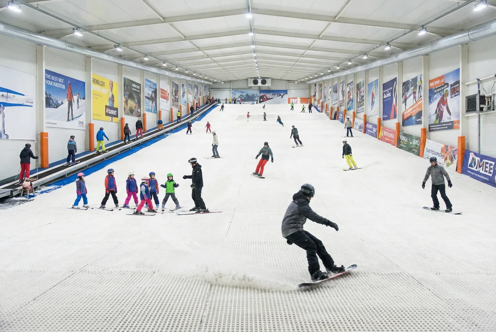 Indoorski Uden – Volkel (dry slopes) ski resort