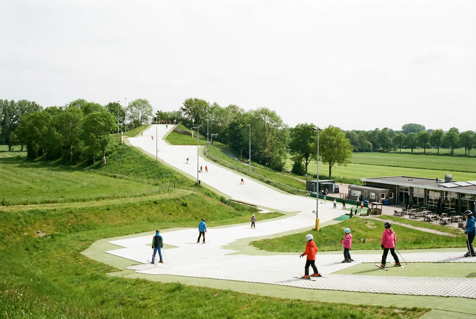 Nieuwegein (dry slopes) ski resort