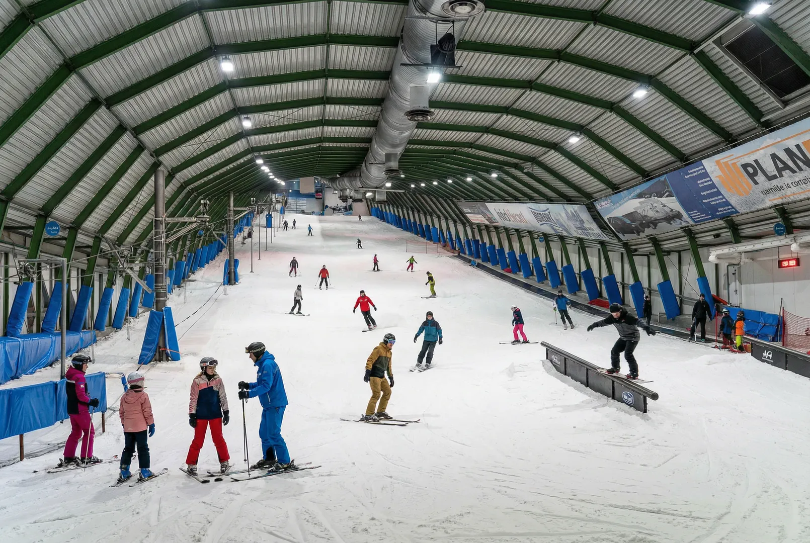 SnowWorld Rucphen (indoor ski area) ski resort
