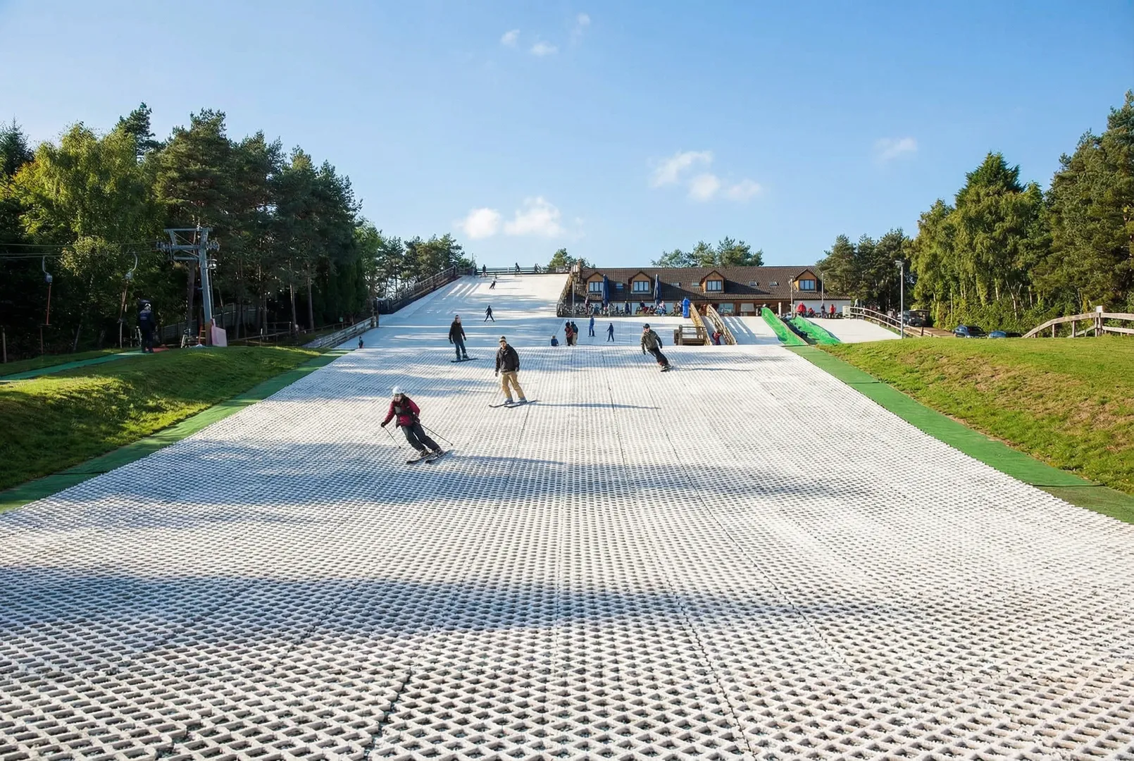 Snowsports Bilthoven (dry slopes) ski resort