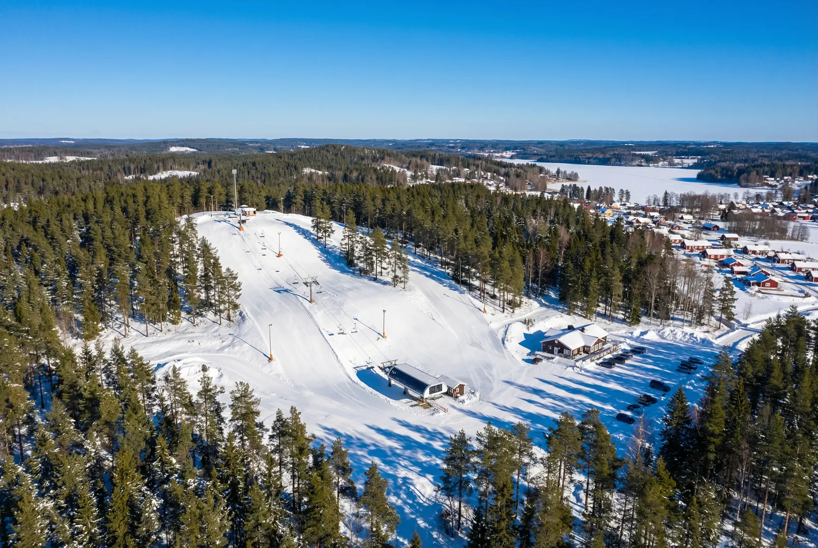 Hanaslöv ski resort