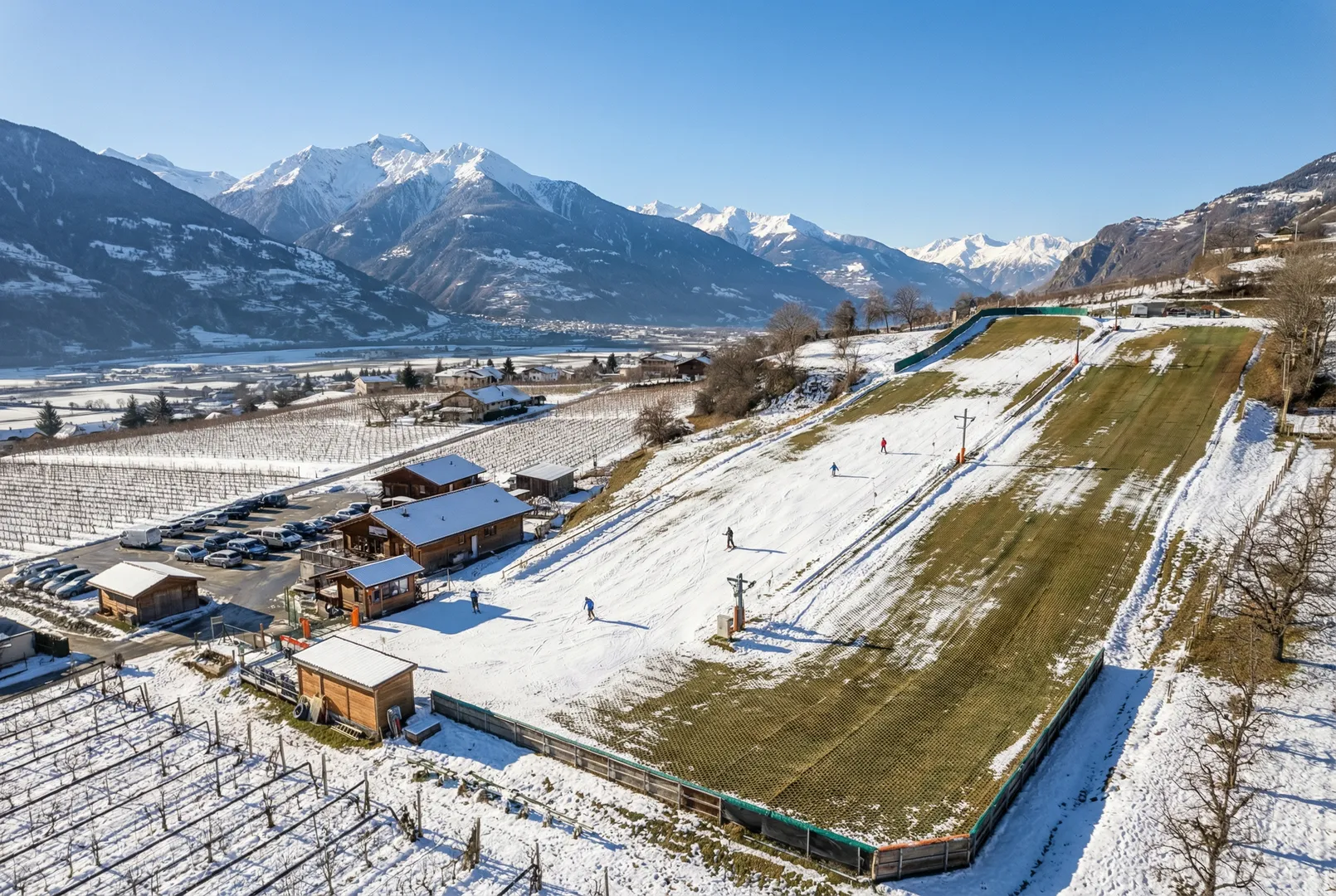 Loco Ski Academy – Saillon (dry slopes) ski resort