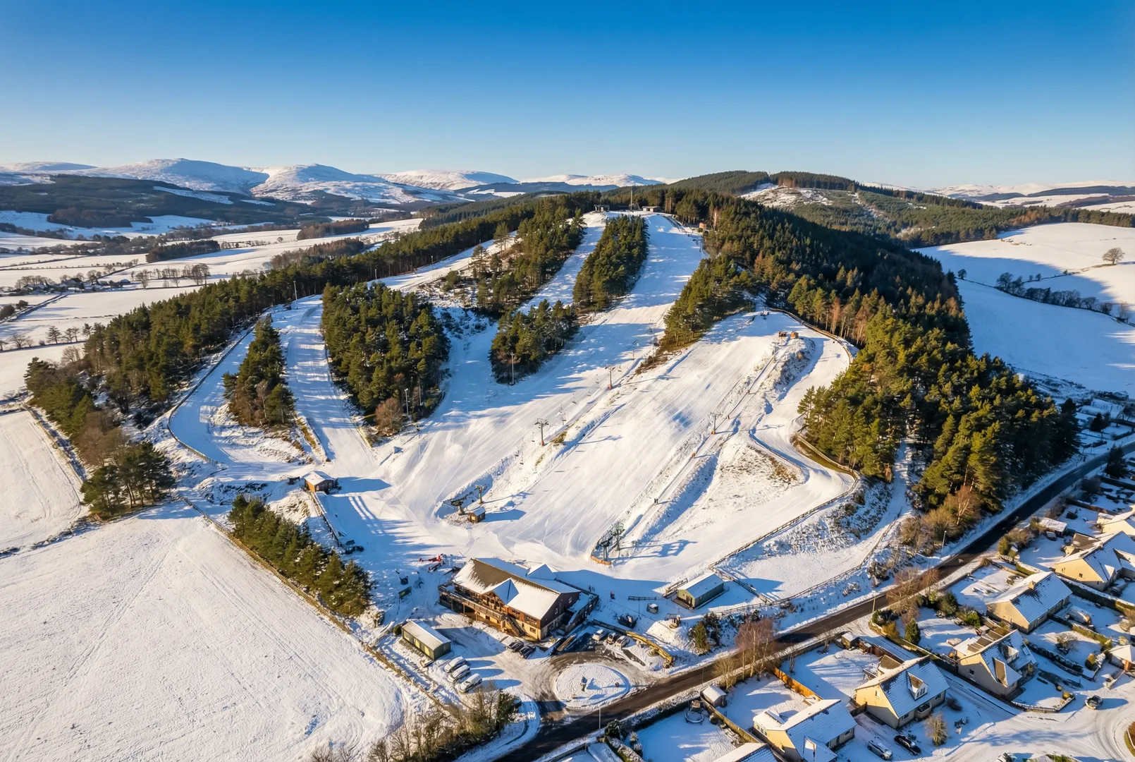 Alford Snow Sports Centre (dry slopes)