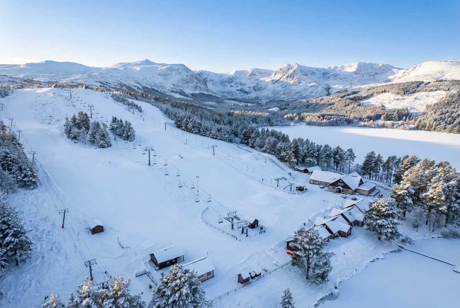 Loch Insh Outdoor Centre (dry slopes) ski resort