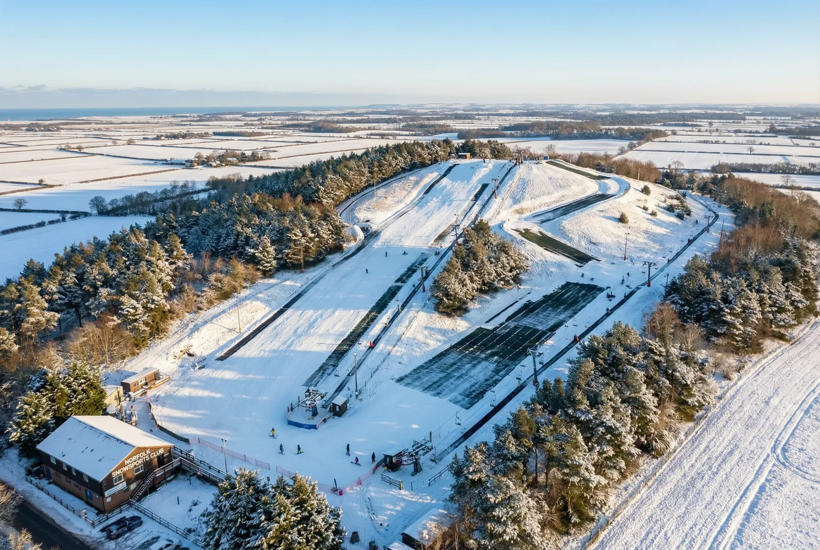 Norfolk Snowsports Club (dry slopes) ski resort