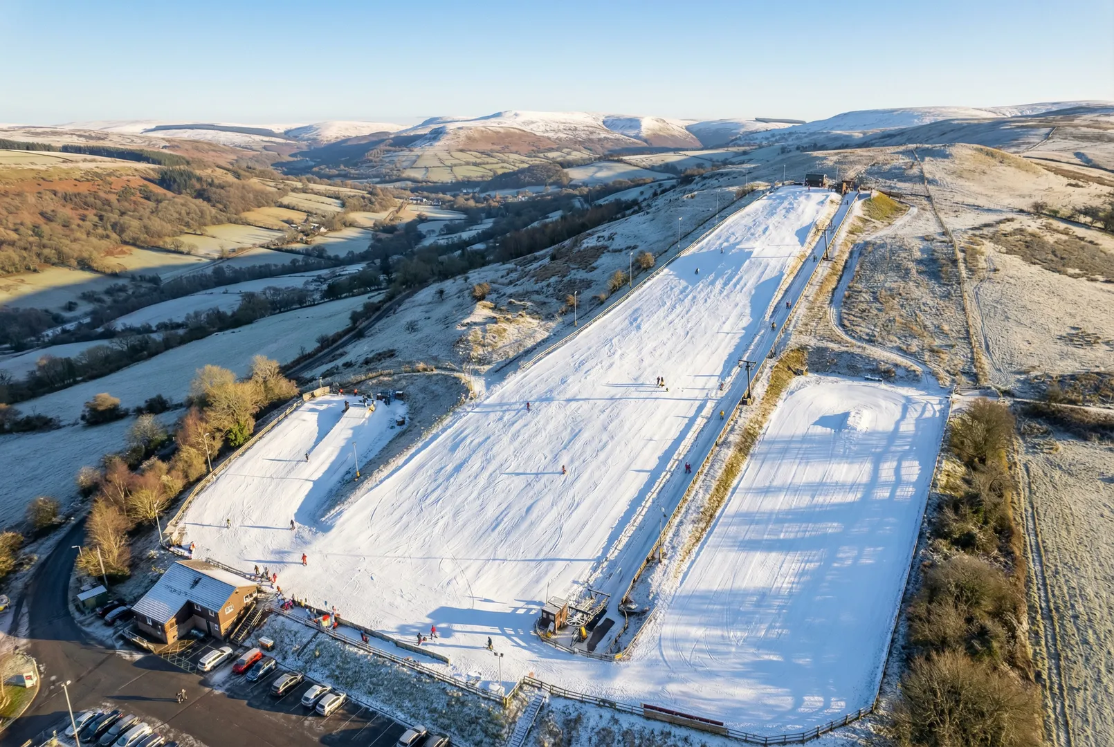 Pontypool Ski Centre (dry slopes) ski resort