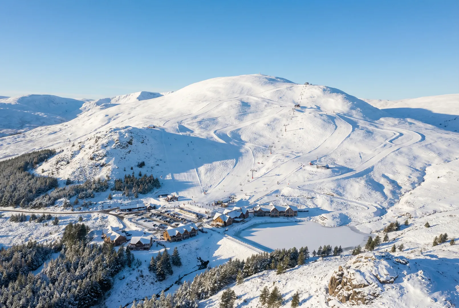 Skieasy Chiswick (dry slopes) ski resort