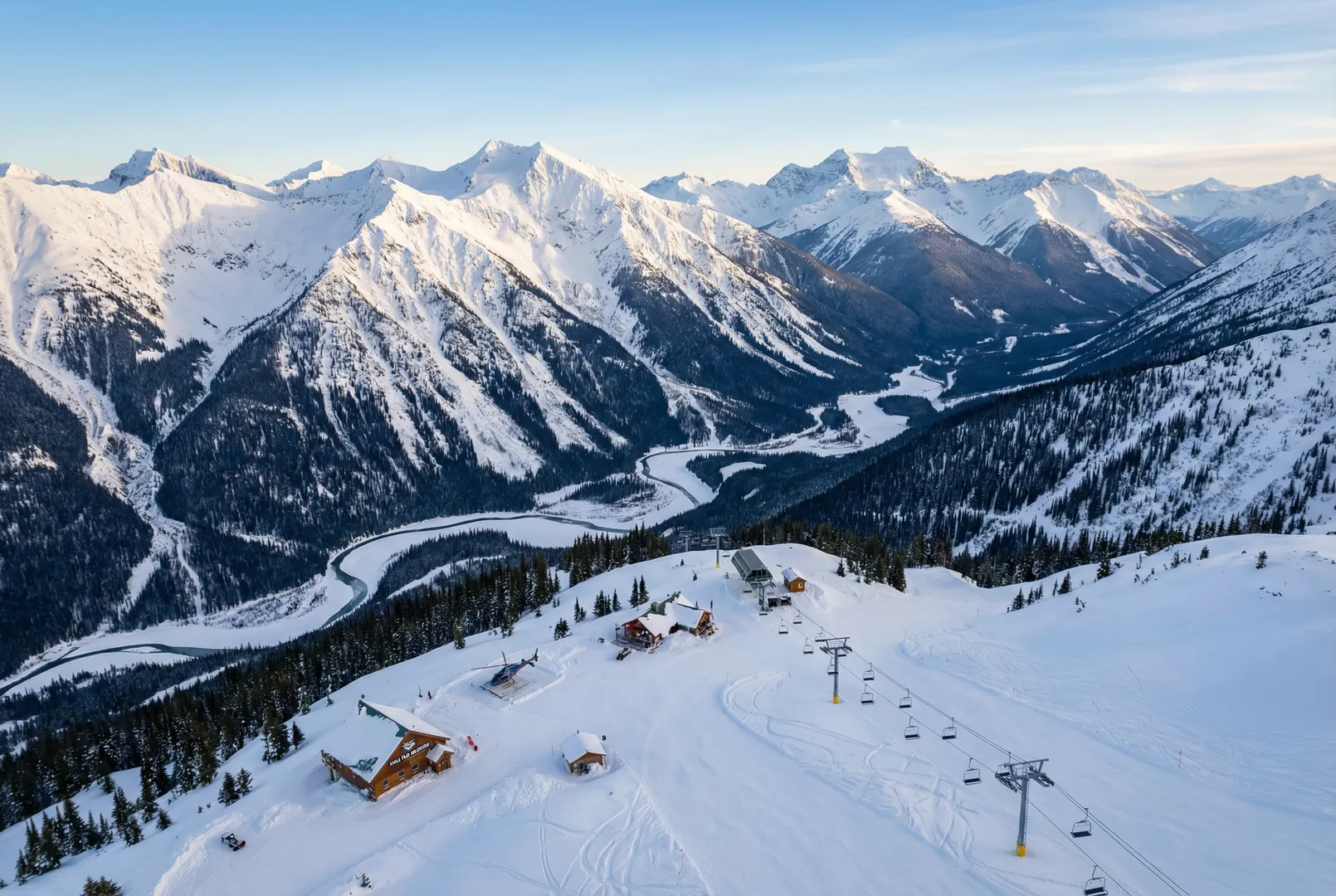 Eagle Pass Heliskiing ski resort