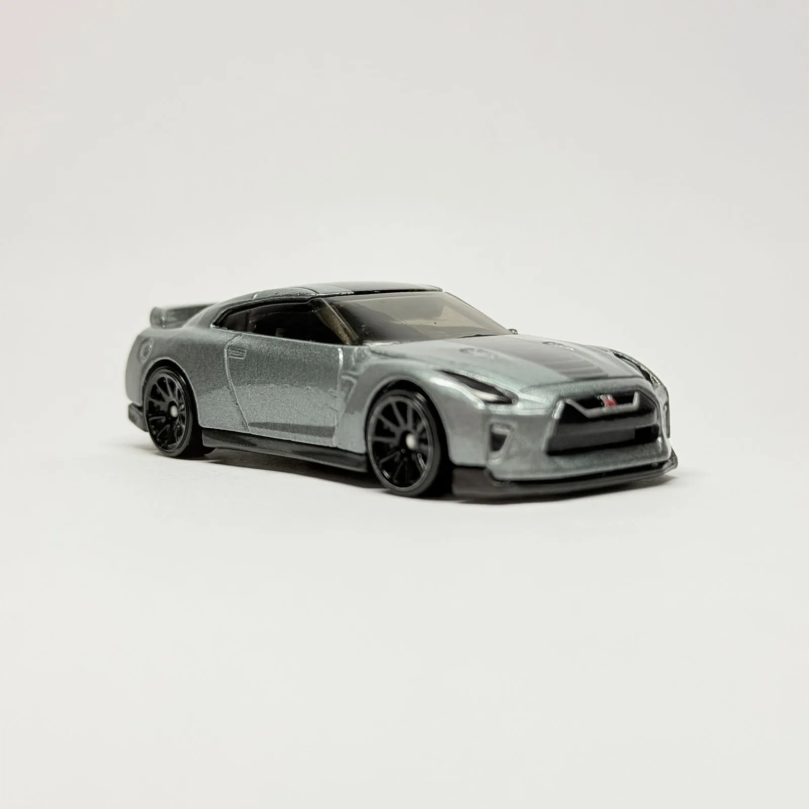 '17 Nissan GT-R (R35)
