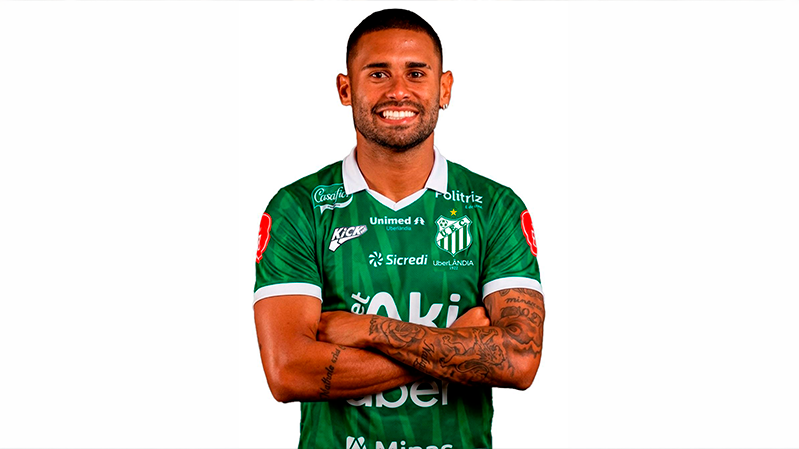 Uberlândia acerta com atacante Kayke Moreno