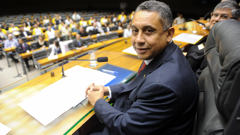 Mudança no TCU abre vaga na Câmara e favorece retorno de Gilmar Machado