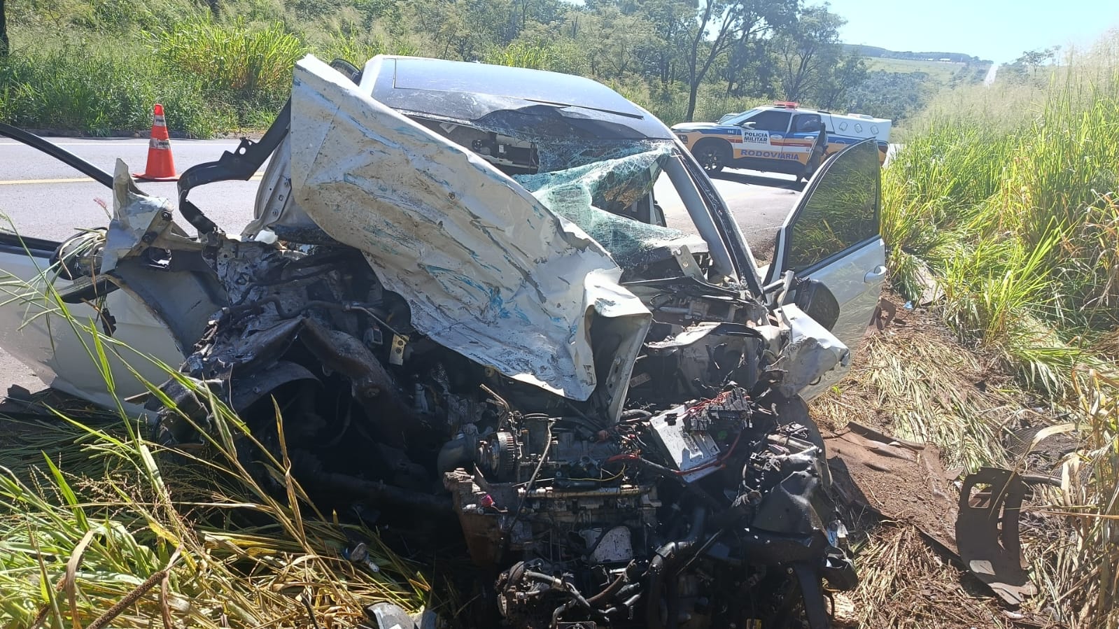 Colisão frontal na MGC-497 deixa duas mulheres mortas em Uberlândia