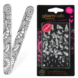Free Glam Nail Set From Nail Art Kits