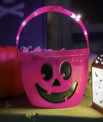 T-Mobile Tuesdays - FREE light-up Halloween bucket for all the trick-or-treat goodies