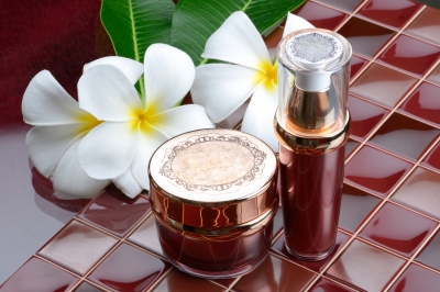 The First 500 Get a Free Item(s) from Allure (March)