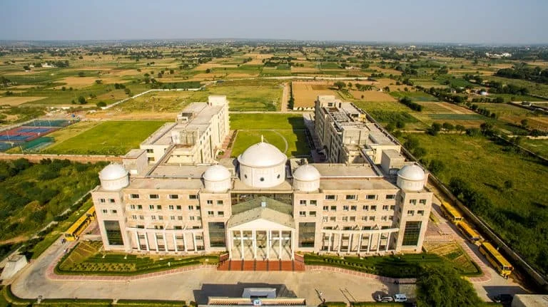 KR Mangalam University