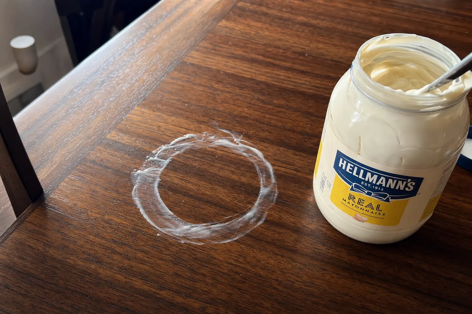 Mayo applied to water ring, ring still visible