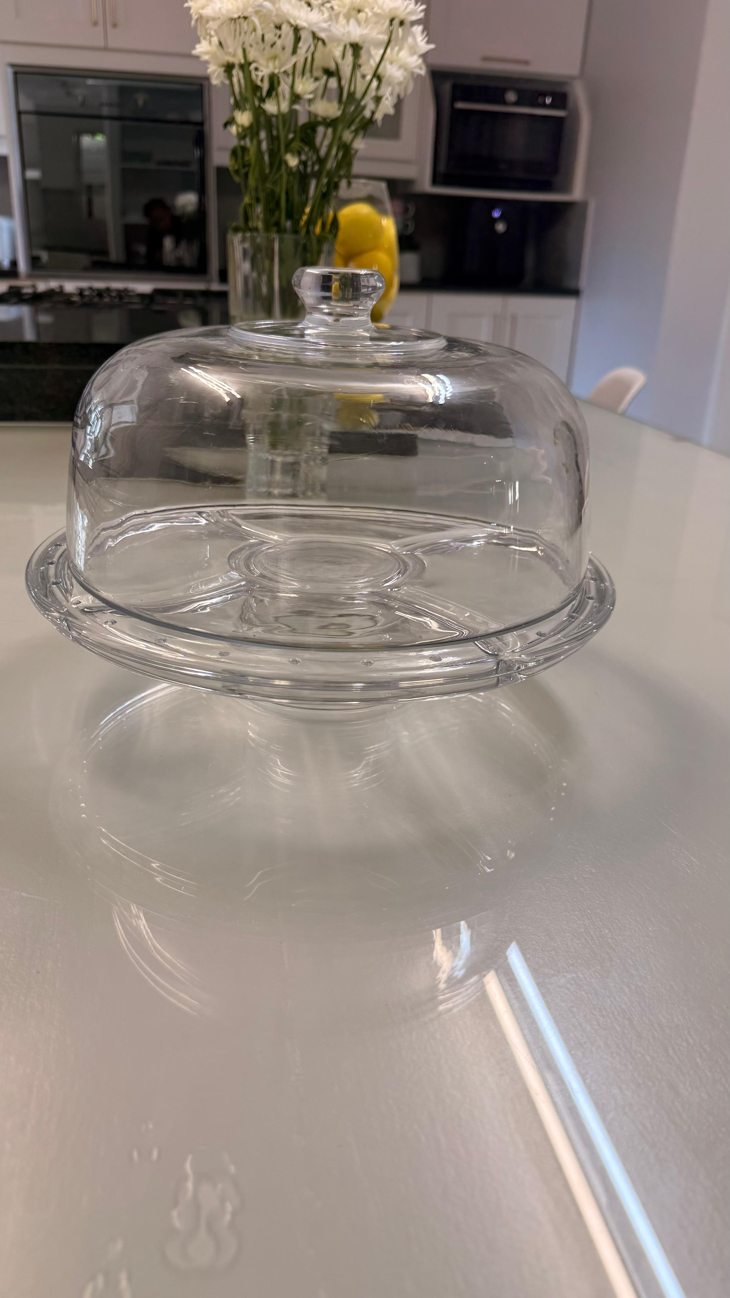 Glass Cake Stand 1