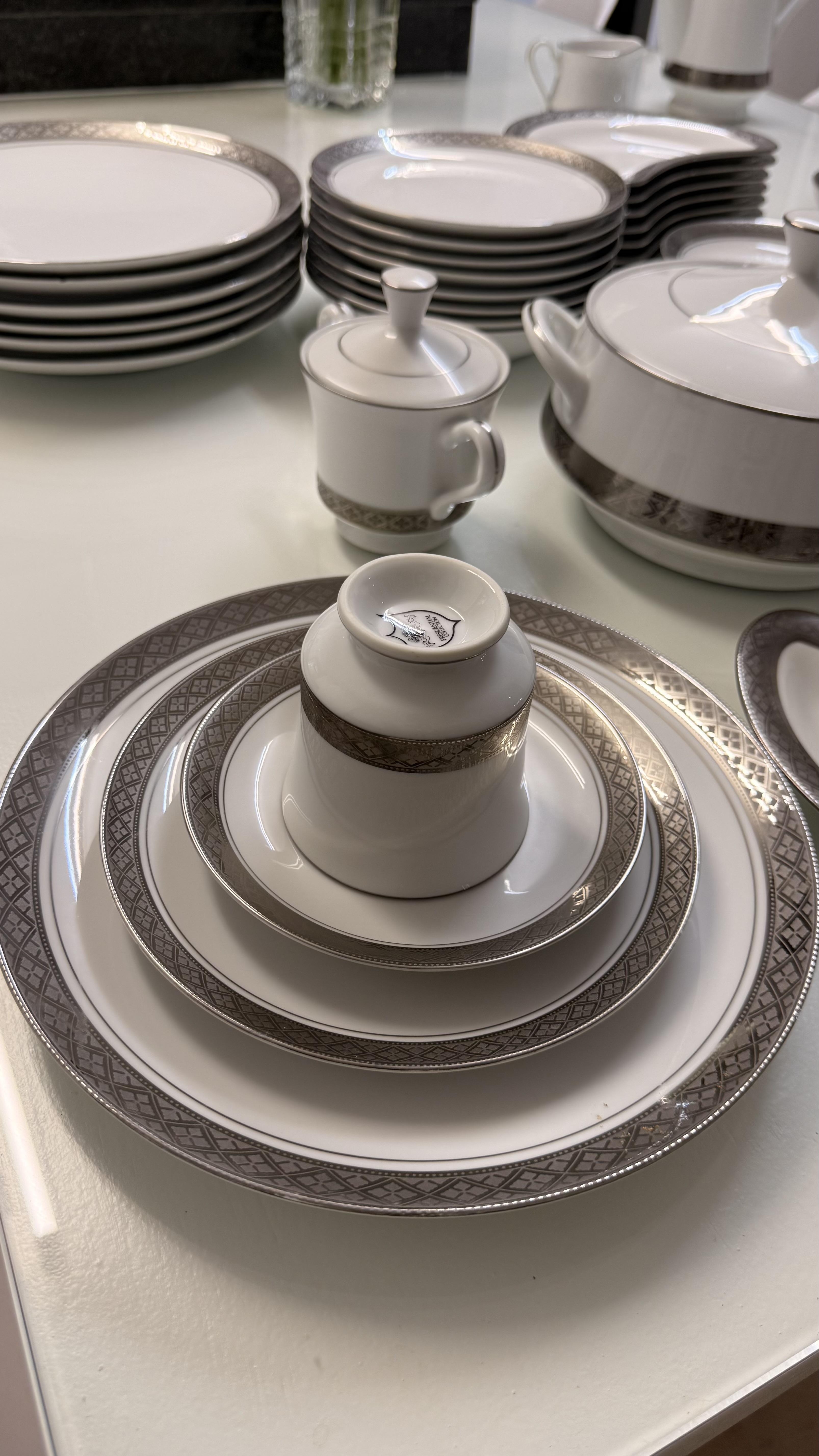 Dinner Set 1