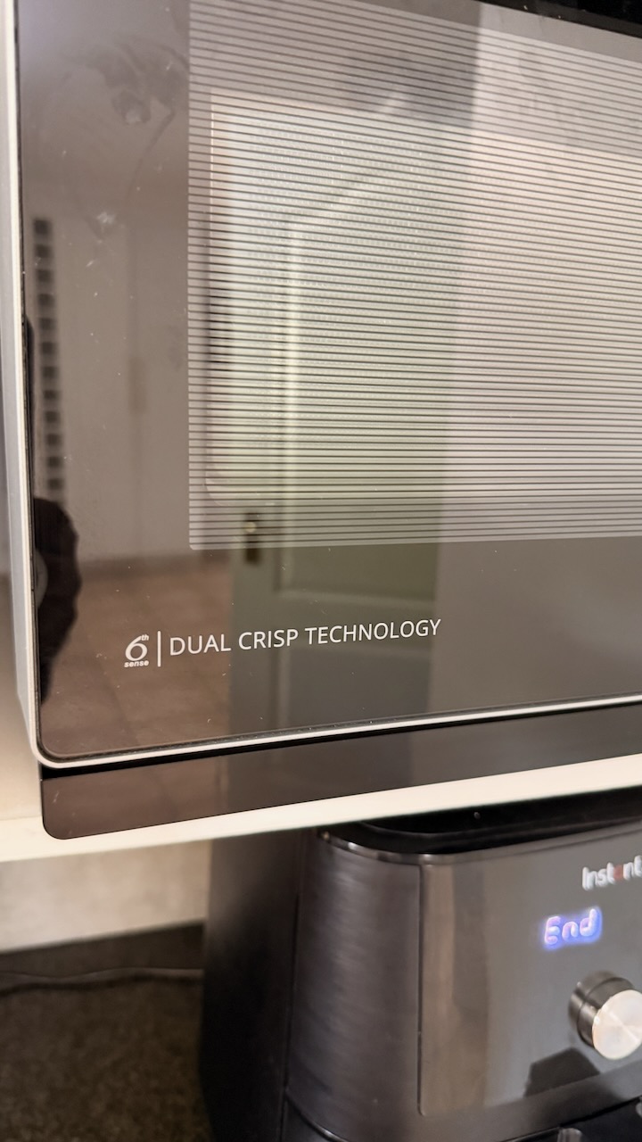 Whirlpool - Supreme Chef Combination Microwave Oven - Black & Silver 2