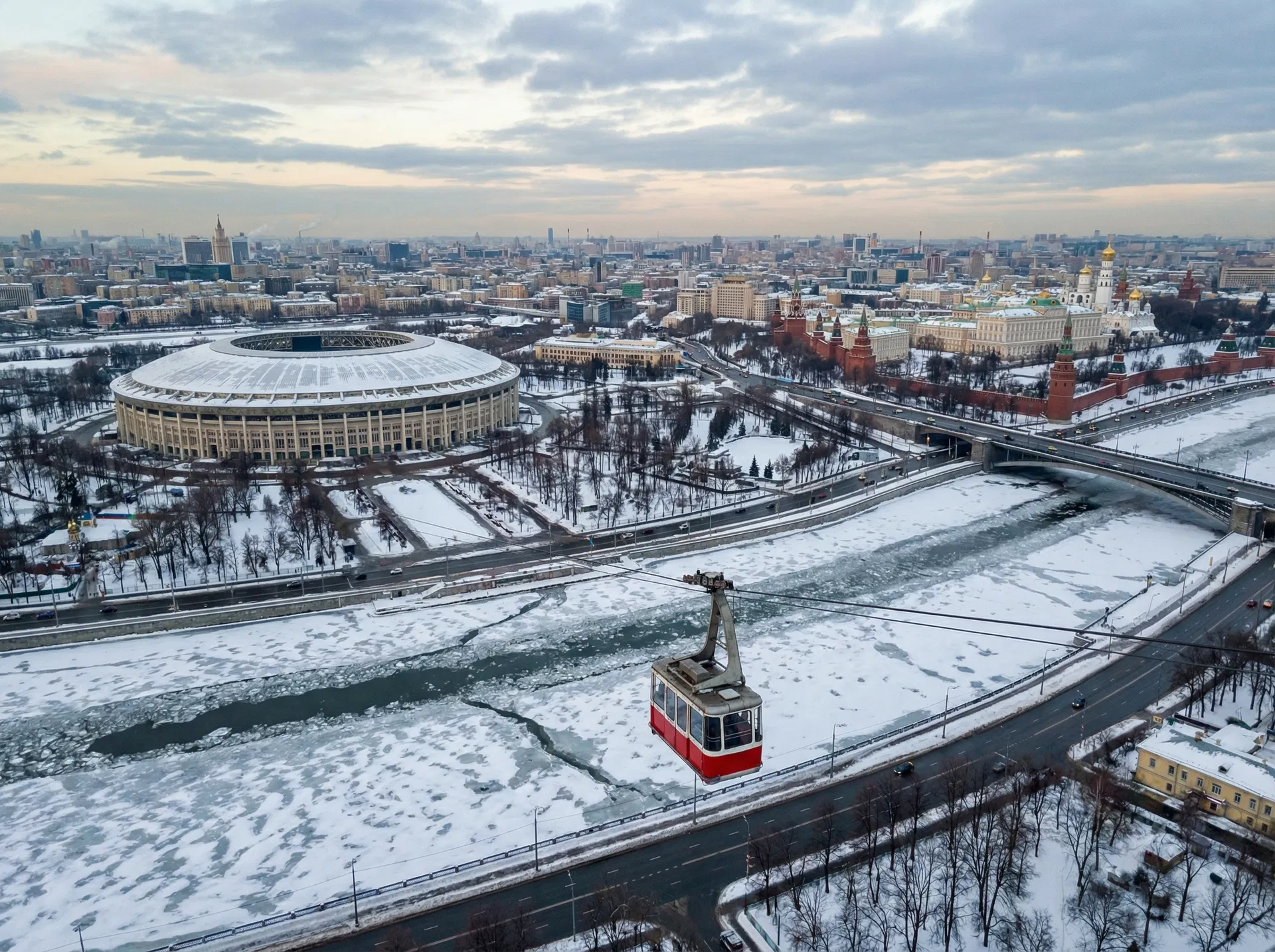 تلفريك موسكو - حلق فوق الثلوج