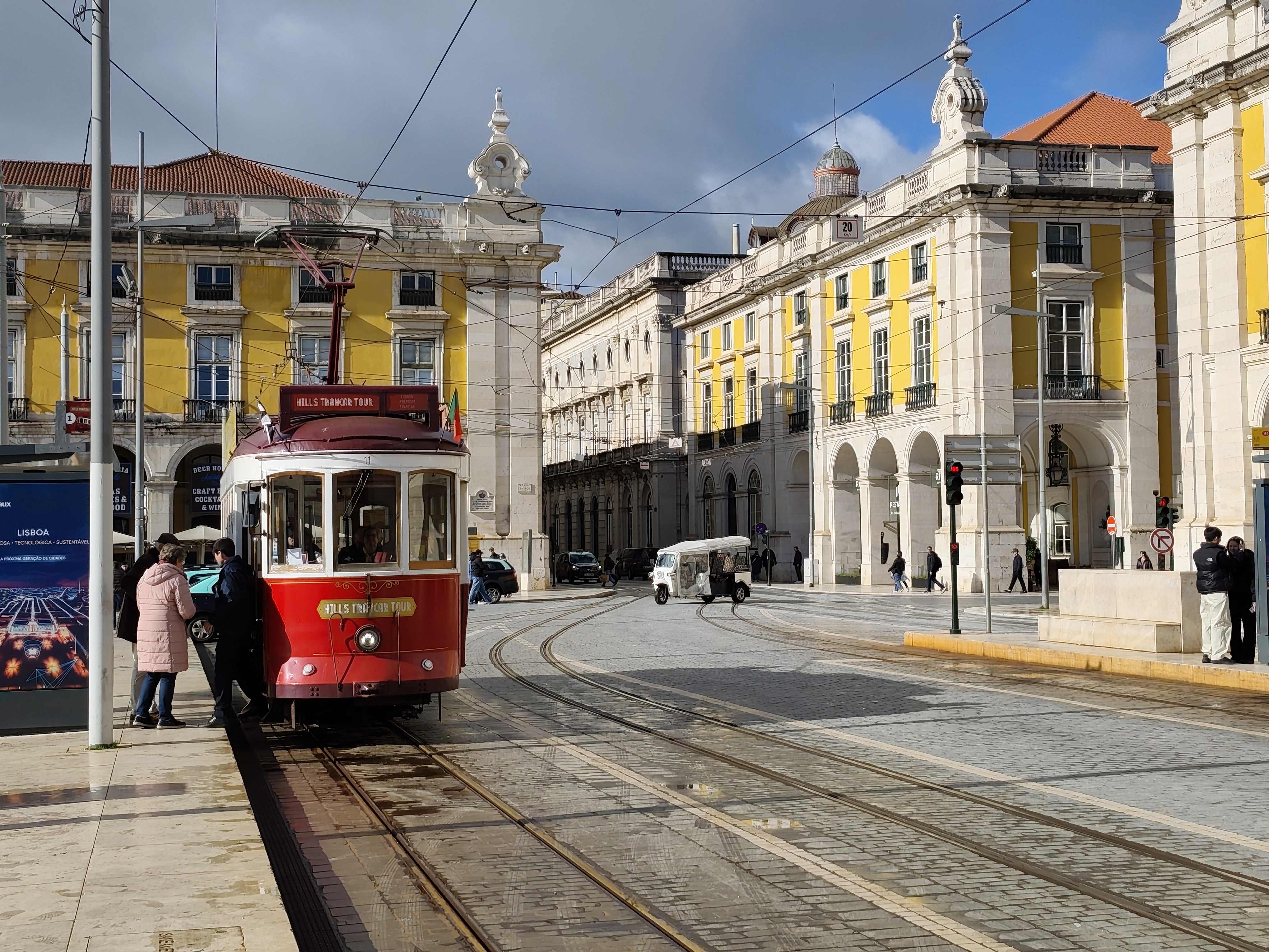 Tour Fotográfico de Lisboa em Tuk Tuk