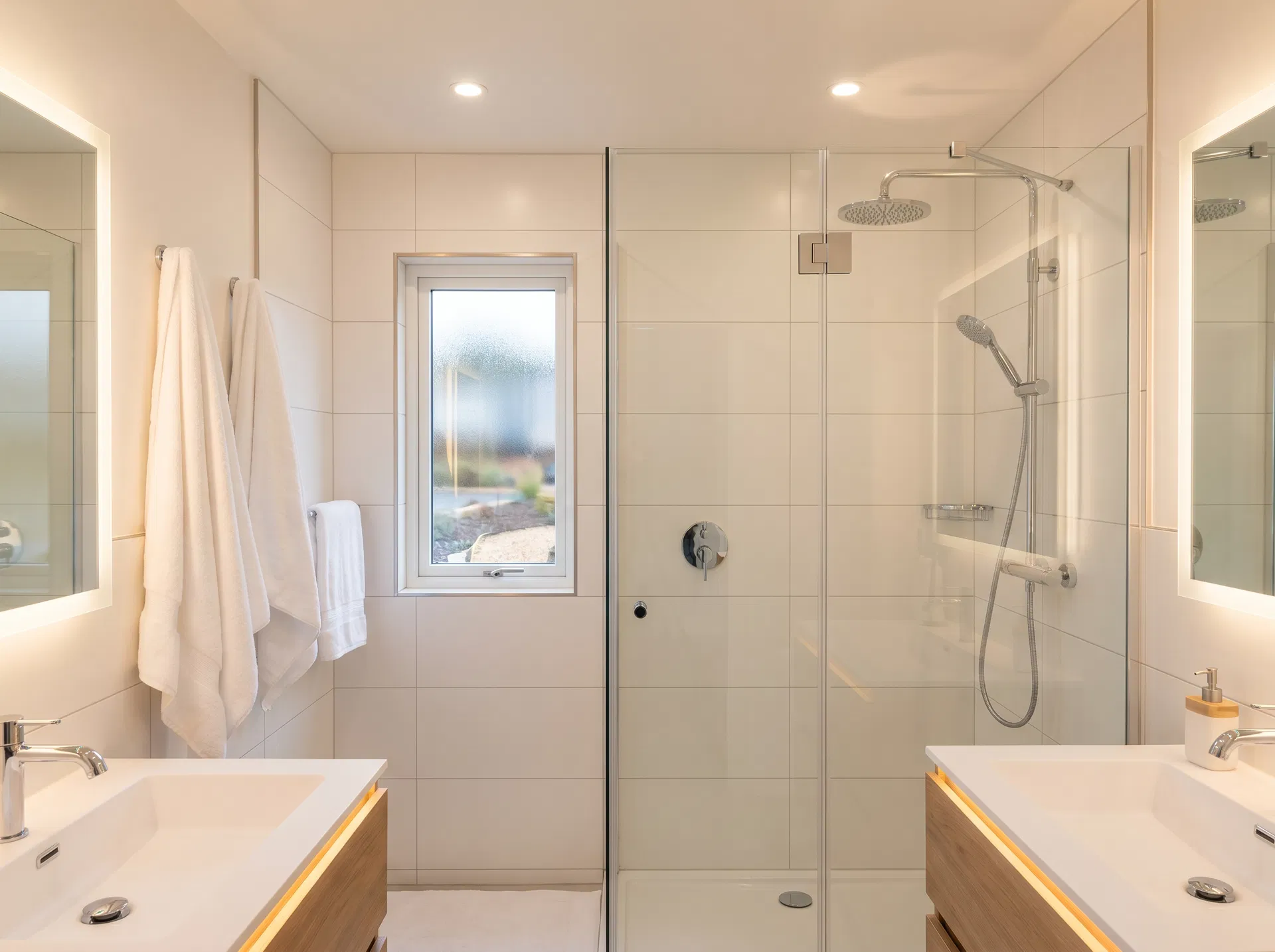 Bathrooms & Showers