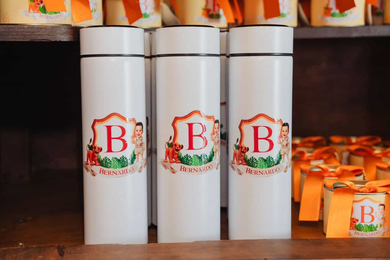 Garrafa Térmica Inteligente com Sensor de Temperatura Digital – Personalizada 500ml