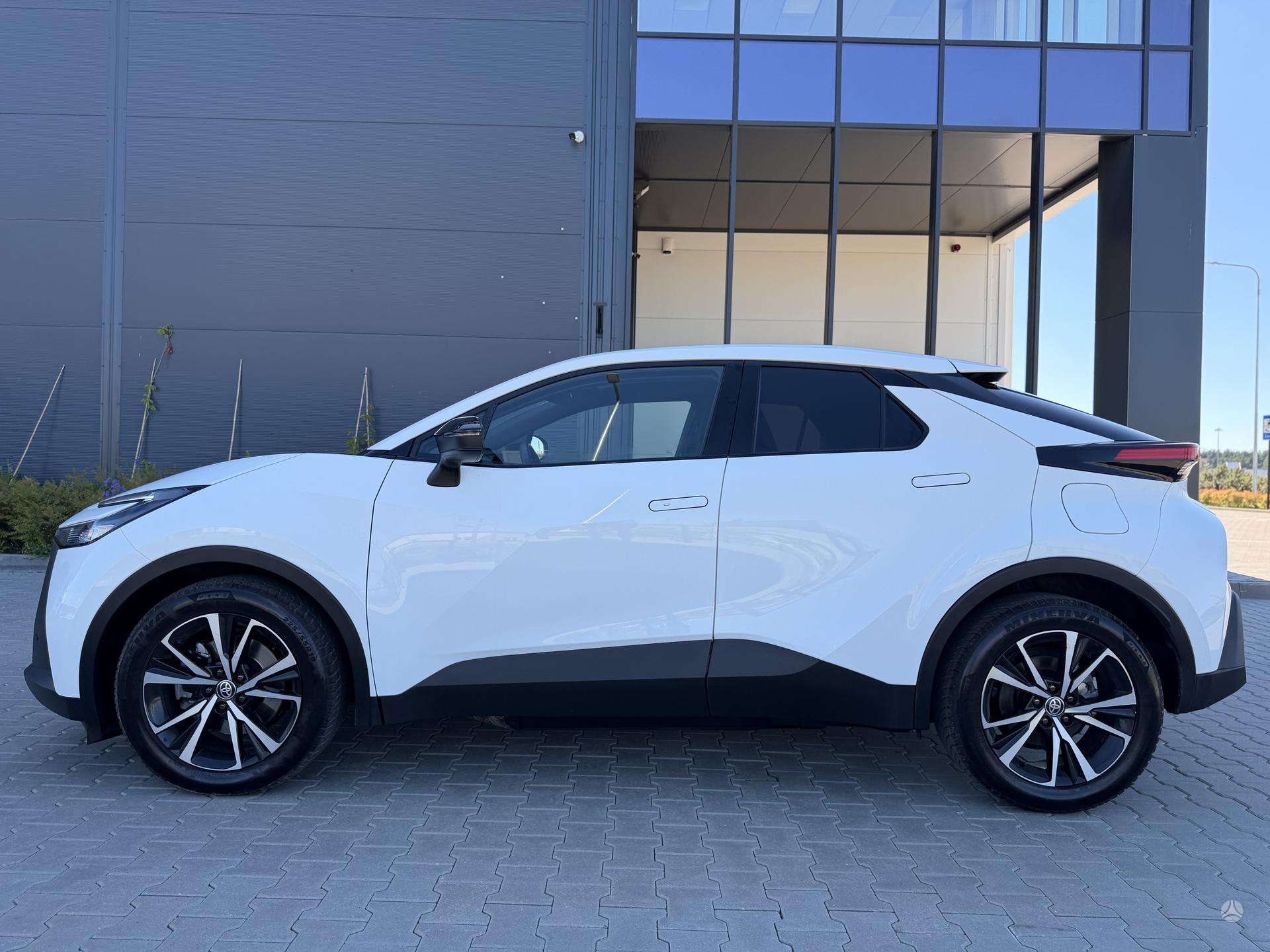 Toyota C-HR nuotrauka 8